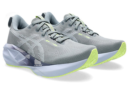 Dames ASICS Novablast 5 Hardloopschoenen