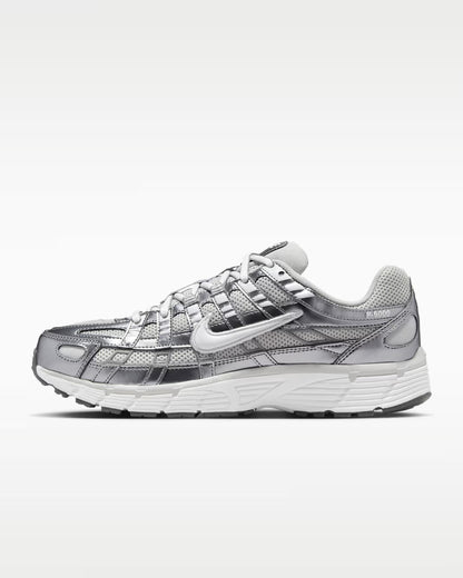 NIKE - P-6000 Metallic Silver