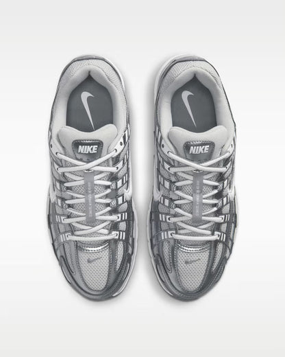 NIKE - P-6000 Metallic Silver