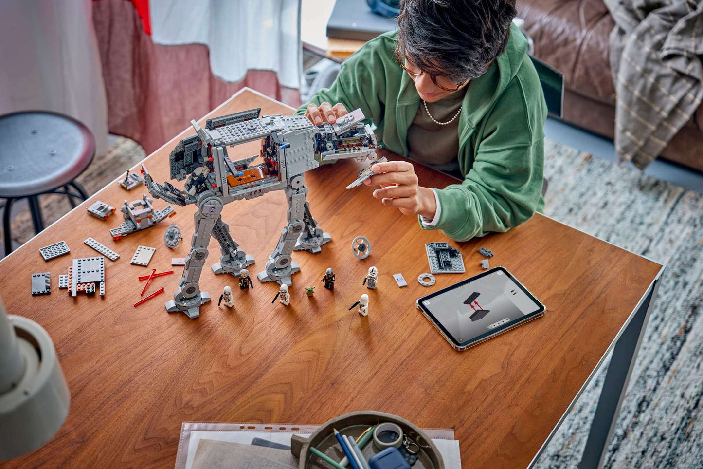 LEGO Star Wars Imperial Remnant AT-AT™ met INT-4 (75431)